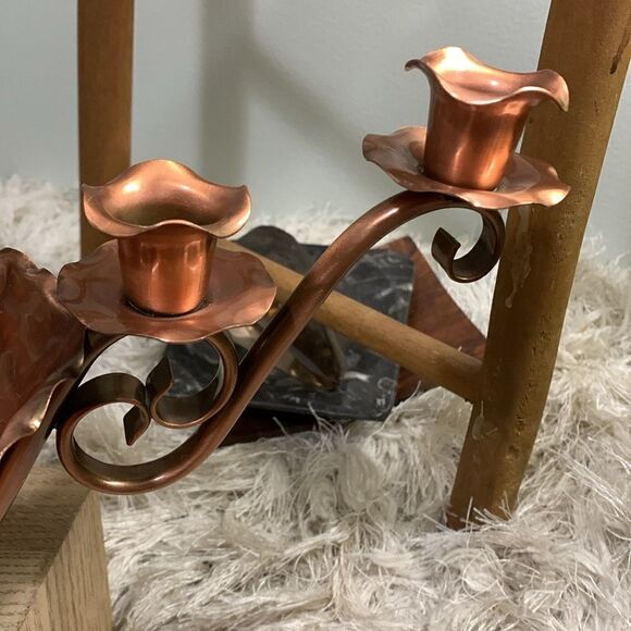 Vintage Gregorian USA Hammered Copper Centerpiece Bowl With 4 Candle Holders - Picture 3 of 16
